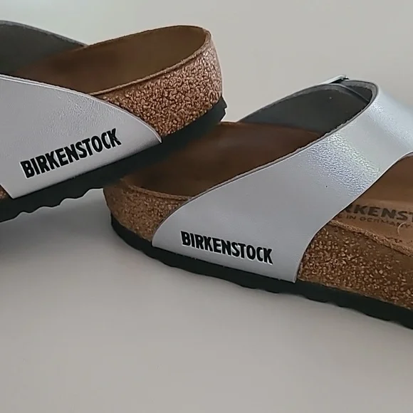 Birkenstock Gizeh Silver Thong Sandals Size 39/8 - Picture 5 of 10